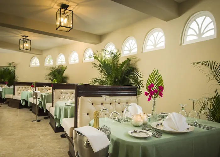 Seagarden Beach Resort Montego Bay